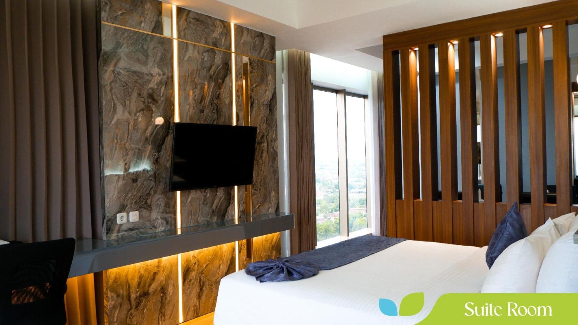 Hotel Ayola Sunrise Mojokerto Exterior photo