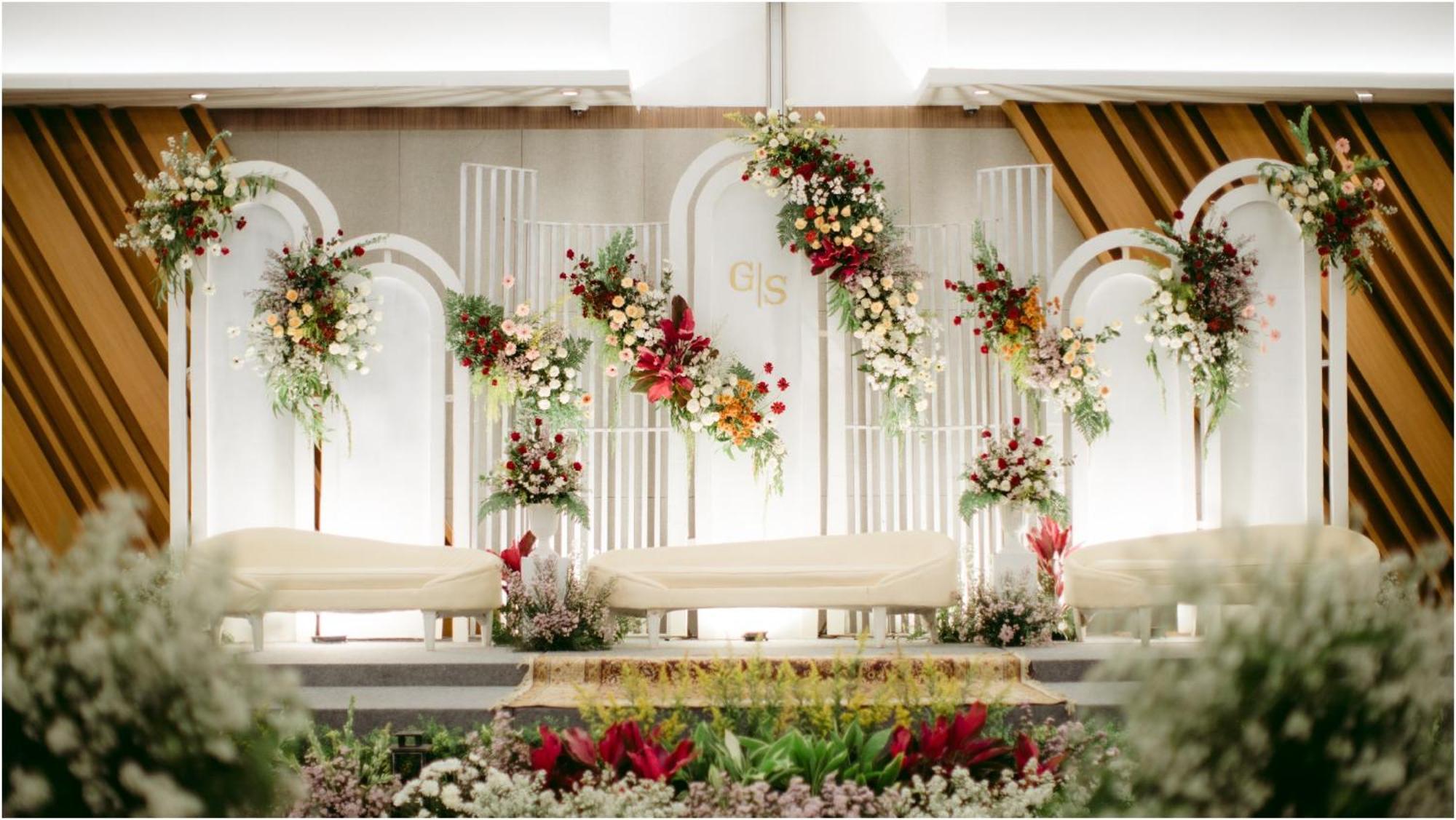 Hotel Ayola Sunrise Mojokerto Exterior photo
