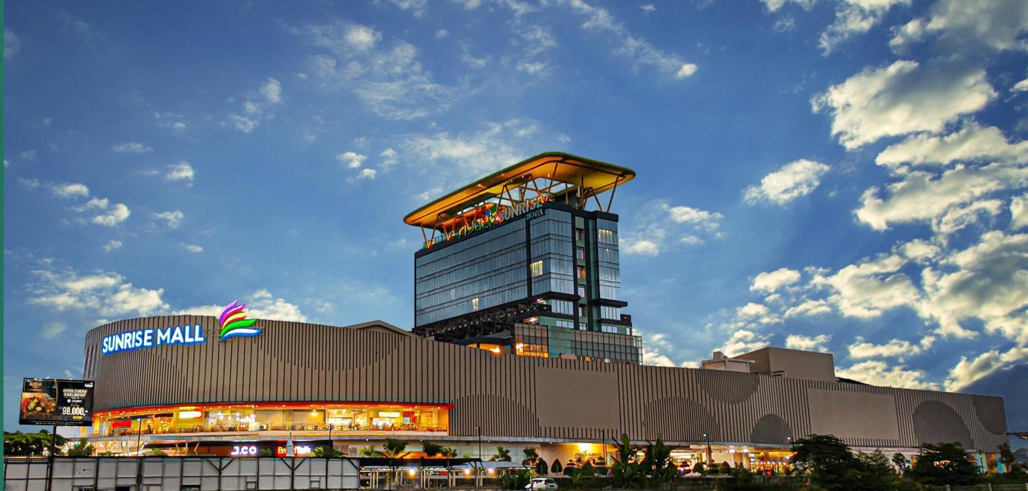 Hotel Ayola Sunrise Mojokerto Exterior photo