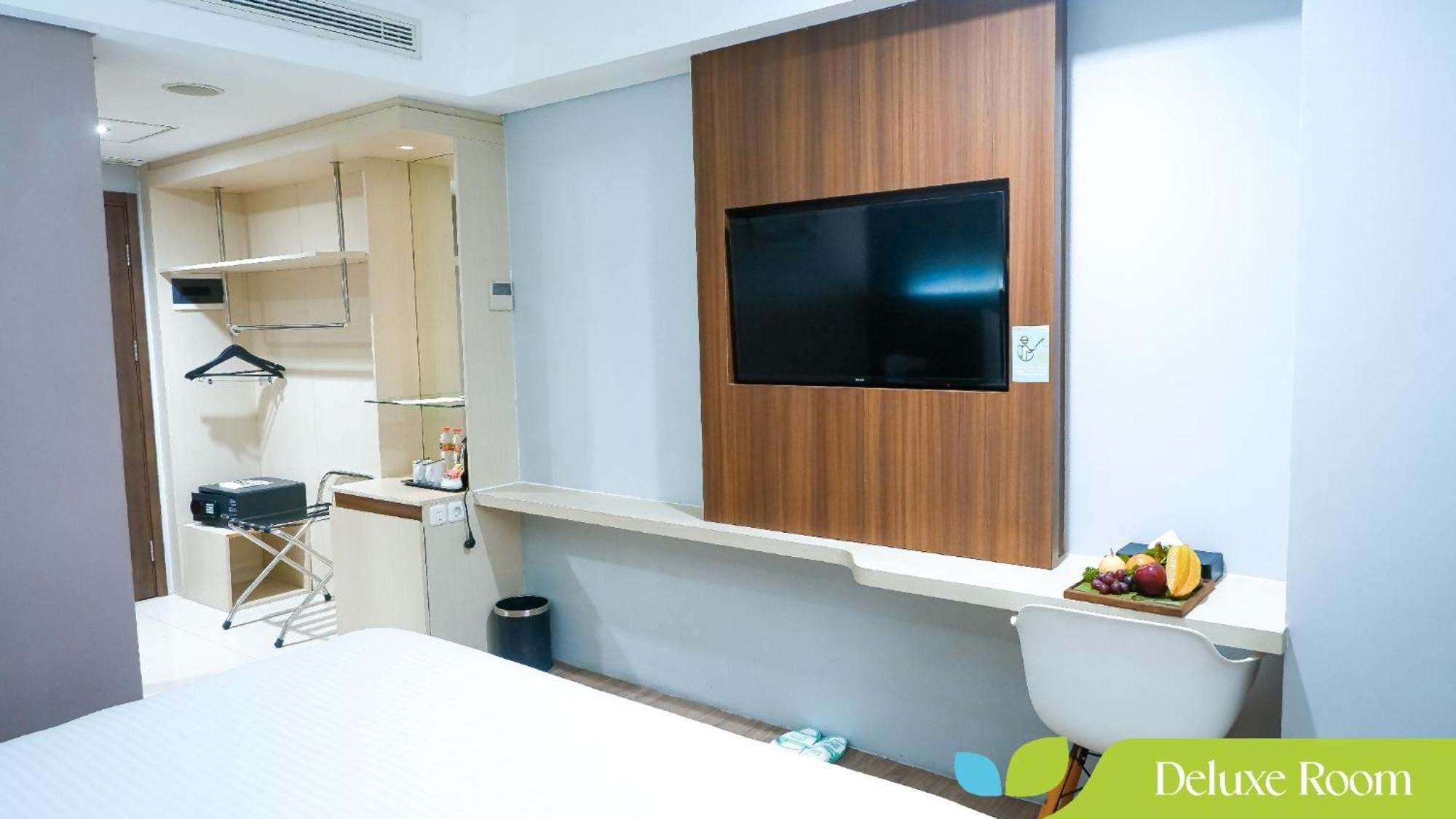 Hotel Ayola Sunrise Mojokerto Exterior photo