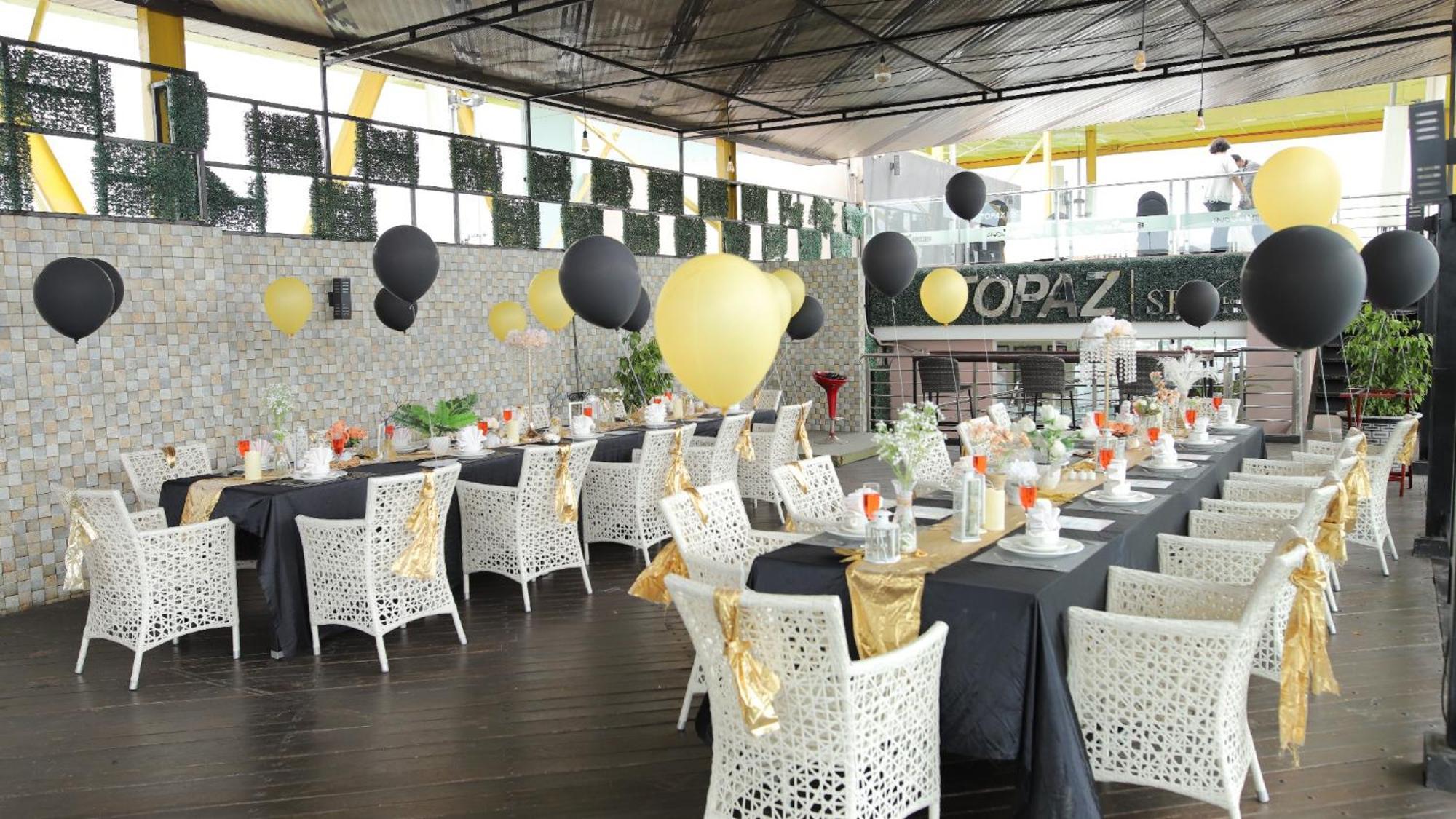 Hotel Ayola Sunrise Mojokerto Exterior photo